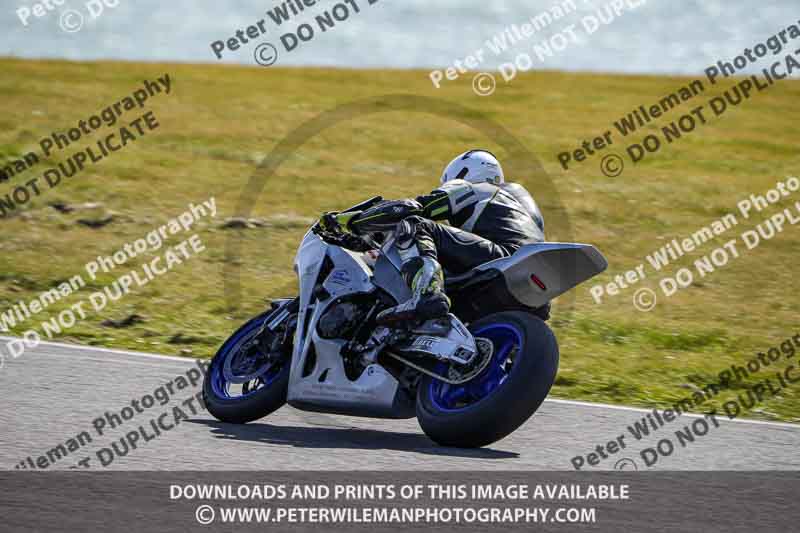 anglesey no limits trackday;anglesey photographs;anglesey trackday photographs;enduro digital images;event digital images;eventdigitalimages;no limits trackdays;peter wileman photography;racing digital images;trac mon;trackday digital images;trackday photos;ty croes